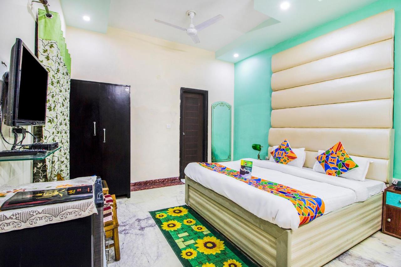 Fabhotel Plus Maniram Palace Agra  Εξωτερικό φωτογραφία